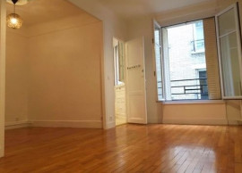 Location
1 Chambre Surface 30m² Etage