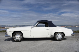 
                                                                                        Voiture
                                                                                         1956 Mercedes 190SL