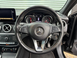 
                                                                                        Voiture
                                                                                         2.1 A200d Sport Edition Hatchback 5dr Diesel Manual Euro 6 (s/s) (136 ps)