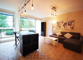 
                                                                                        Colocation
                                                                                         2 Belles chambres meublées dans coloc 71m²