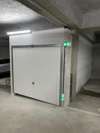 
                                                                                        Vente
                                                                                         2 Boxs  neufs - Antony(92)