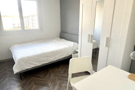 
                                                                                        Colocation
                                                                                         1 chambre dans colocation Beaulieu Rennes 1