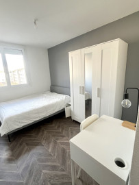 
                                                                                        Colocation
                                                                                         1 chambre dans colocation Beaulieu Rennes 1
