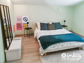 
                                                                                        Vente
                                                                                         2 Maisons de plain pied de 9 et  4 pièces piscine