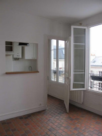 
                                                                                        Location
                                                                                         2 pièces 45 m2 dans le Marais