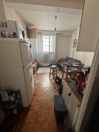 
                                                                                        Vente
                                                                                         2 pièces