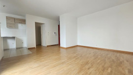 Vente
2 pièces