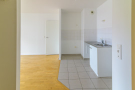 
                                                                                        Vente
                                                                                         2 pièces