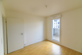 
                                                                                        Vente
                                                                                         2 pièces