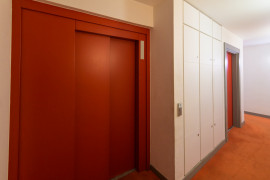 
                                                                                        Vente
                                                                                         2 pièces