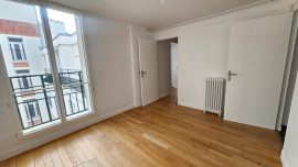 
                                                                                        Vente
                                                                                         2 pièces