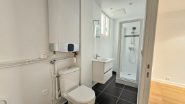 
                                                                                        Vente
                                                                                         2 pièces