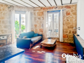 Vente
2 pièces, balcon, lumineux, pierre + poutres apparentes