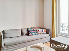 
                                                                                        Vente
                                                                                         2 pièces, complètement rénové, Paris 11ème