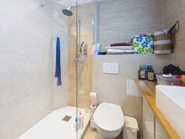 
                                                                                        Vente
                                                                                         2 PIECES FABRON KD3371