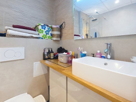 
                                                                                        Vente
                                                                                         2 PIECES FABRON KD3371