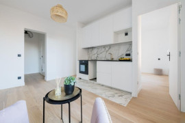 
                                                                                        Location
                                                                                         2 pièces haut de gamme à Toulouse