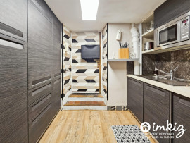 
                                                                                        Vente
                                                                                         2 pièces historique quartier Saint Germain