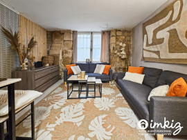 
                                                                                        Vente
                                                                                         2 pièces historique quartier Saint Germain