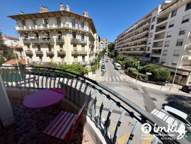 
                                                                                        Vente
                                                                                         2 PIÈCES LUMINEUX AVEC BALCON FILANT