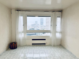 
                                                                                        Vente
                                                                                         2 pièces lumineux, vue dégagée