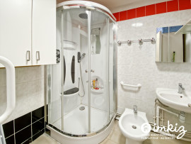 
                                                                                        Vente
                                                                                         2 pièces lumineux, vue dégagée