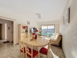 
                                                                                        Location
                                                                                         2 pièces meublé à louer Cimiez