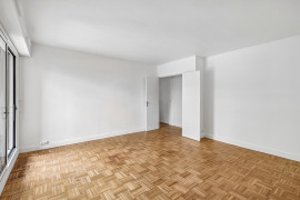
                                                                                        Vente
                                                                                         2 pièces - PARIS 20