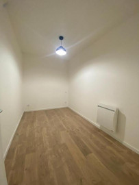 
                                                                                        Location
                                                                                         2 pièces proche centre ville d'Aix