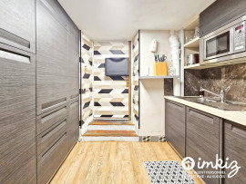 
                                                                                        Vente
                                                                                         2 pièces quartier latin- St Michel