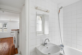 
                                                                                        Vente
                                                                                         2 Pièces - Quartier Opéra - Paris 2ème