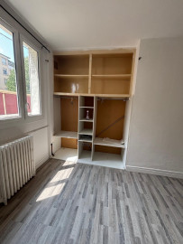 Vente
2 pièces traversant
