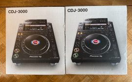 Instrument de musique
2 platines DJ Pioneer CDJ 3000 - Excellent état