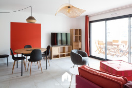 
                                                                                        Location
                                                                                         205 Prado