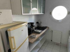 
                                                                                        Location
                                                                                         2P meublé 48m² avec terrasse, quartier Eraudière