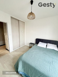 
                                                                                        Colocation
                                                                                         3 chambres colocation de standing Rennes Sud