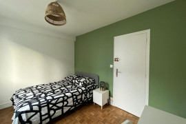 
                                                                                        Colocation
                                                                                         3 chambres dans coloc - Beaulieu Rennes 1