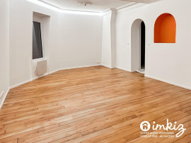 
                                                                                        Vente
                                                                                         3 pièces 52m² rénové par architecte - Nation