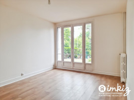 
                                                                                        Vente
                                                                                         3 pièces au calme et rénové