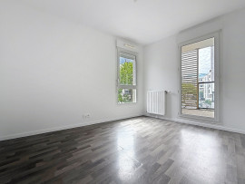 
                                                                                        Vente
                                                                                         3 pièces de 60,51m² dans immeuble récent avec balcon et parking