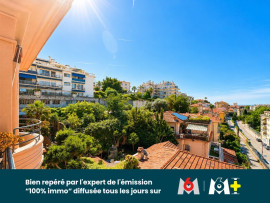 
                                                                                        Vente
                                                                                         3 Pièces - Dernier étage - Nice Borriglione - JM3644
