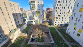 
                                                                                        Vente
                                                                                         3 PIECES TRES BON ETAT