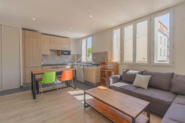 
                                                                                        Location
                                                                                         37 rue d’Inkermann