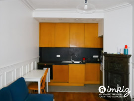 
                                                                                        Vente
                                                                                         3P de 48,15 m² charme de l'ancien, calme sur cour