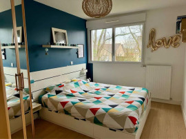 
                                                                                        Location
                                                                                         3P meublé 65m² avec grand balcon et parking