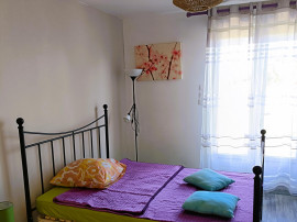 Vente
4 pièces + 2 chambres et piscine