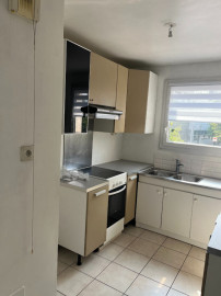 Location
4 pièces 3 chambres