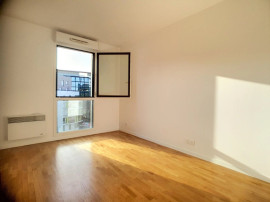 
                                                                                        Vente
                                                                                         4 pièces 90m² éco quartier quais de Seine