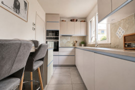 
                                                                                        Vente
                                                                                         4 Pièces Lumineux de 82m² avec Jardin 120m²