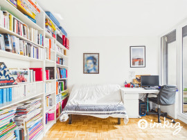 
                                                                                        Vente
                                                                                         4 pièces lumineux en dernier étage